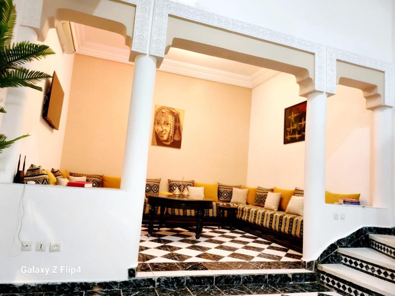 Riad Izza Marrakesh Esterno foto